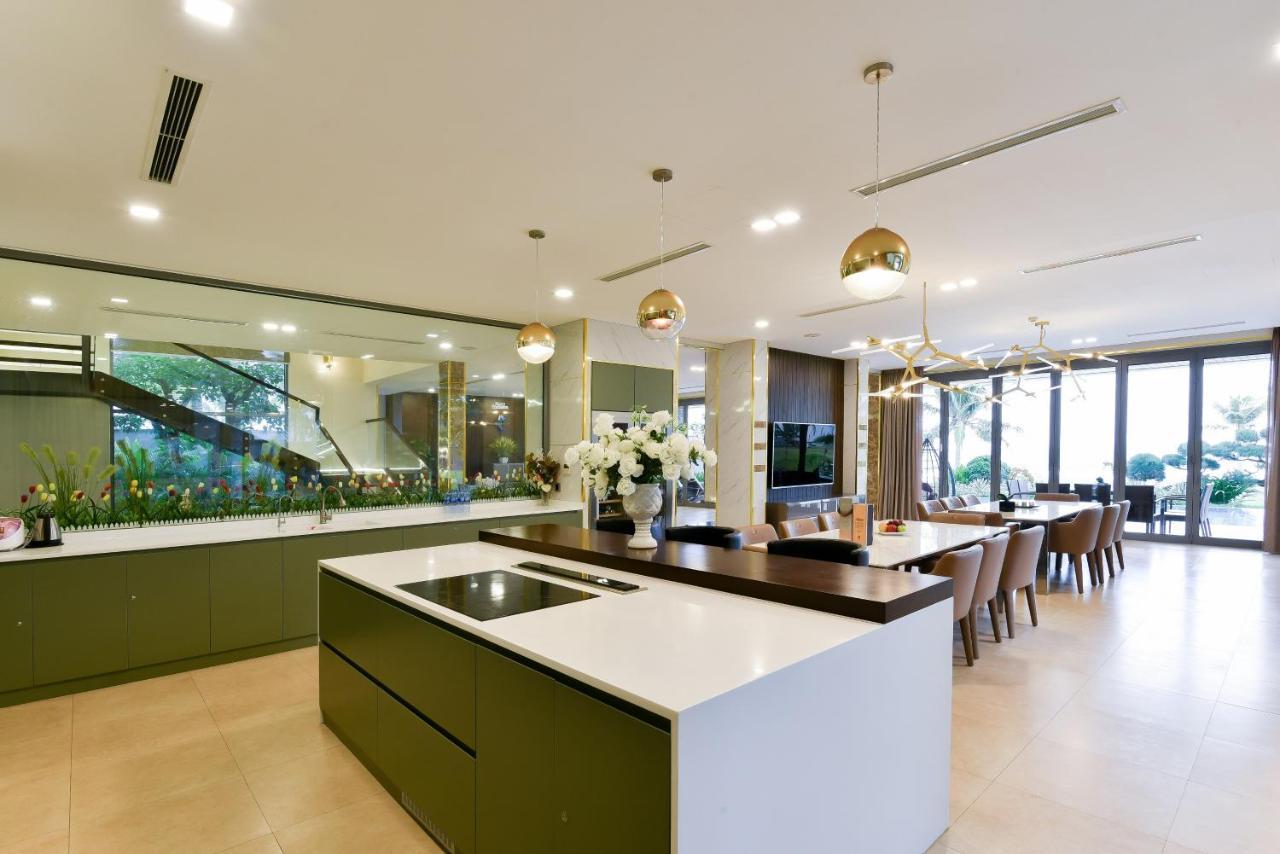 Deluxe Ocean Villa Along The Beach 岘港 外观 照片