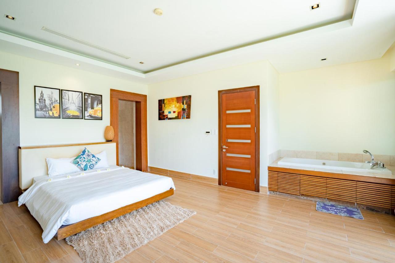 Deluxe Ocean Villa Along The Beach 岘港 外观 照片