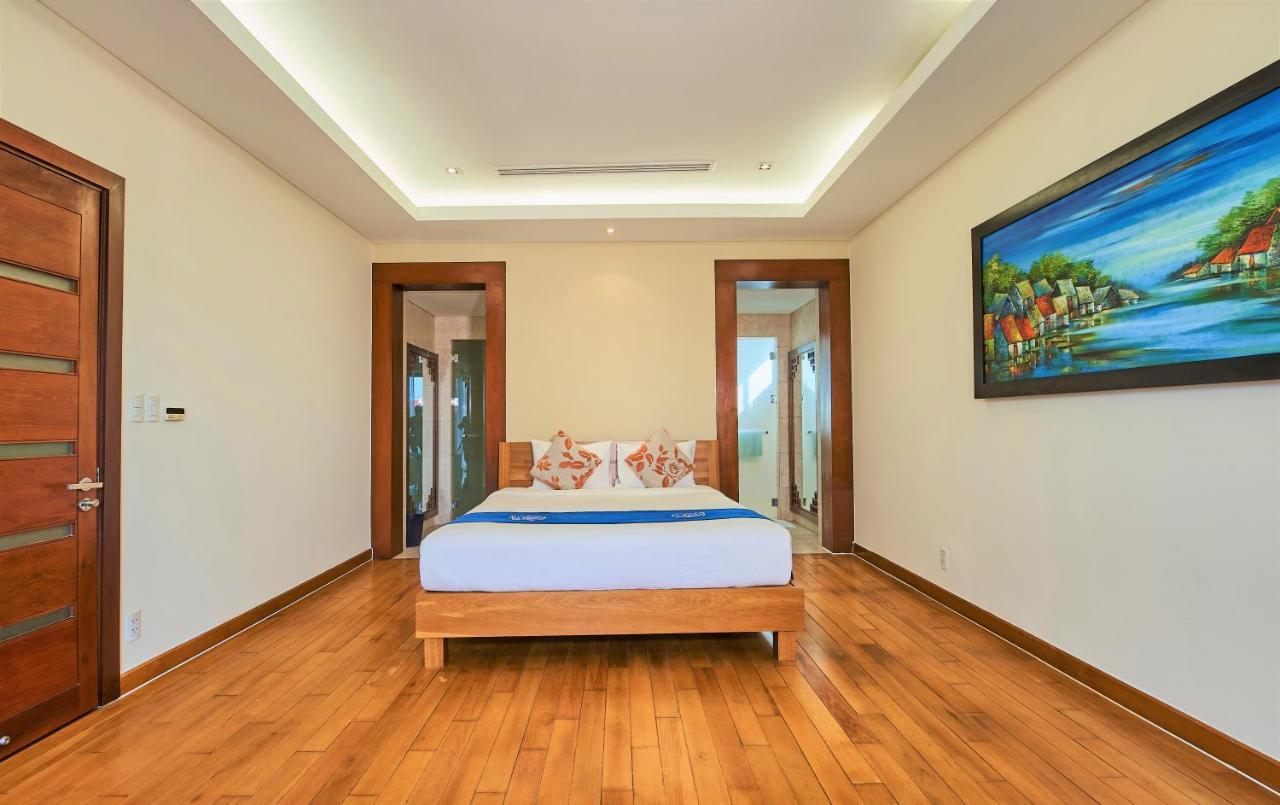 Deluxe Ocean Villa Along The Beach 岘港 外观 照片